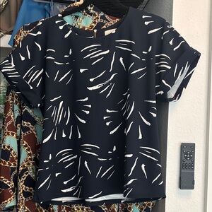 MELLODAY Navy and White Abstract Blouse